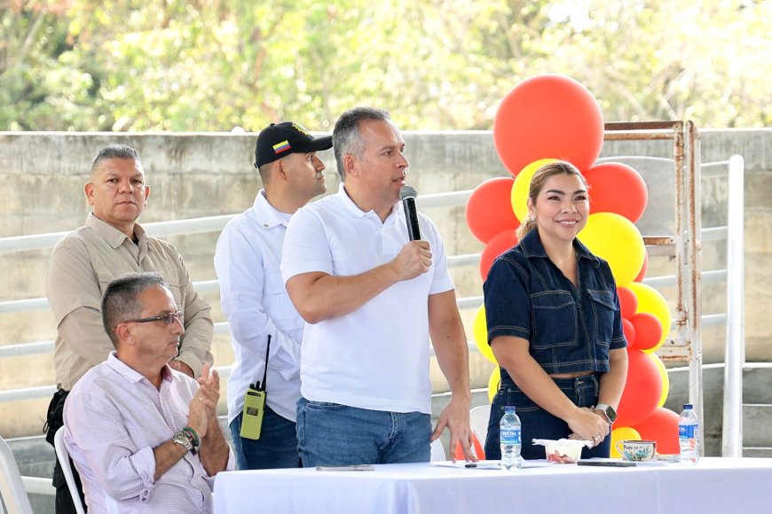 Alcalde de Pereira, Mauricio Salazar, escuchó y atendió las necesidades de las comunidades de Puerto Caldas y Cerritos